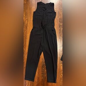 Small black drawstring jumper. Crepe material ankle length